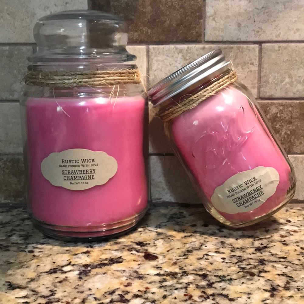 One (1) Strawberry Champagne Scented Candle